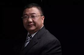 陸正耀被限消，年內三次強制執行達35億 餐飲能成為救命稻草？