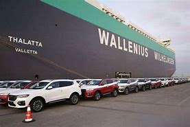 新能源車強勢崛起 中國汽車出口躍居全球第二